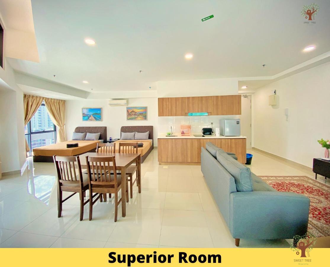 Sweet Tree Homestay بيتالينغ جايا المظهر الخارجي الصورة